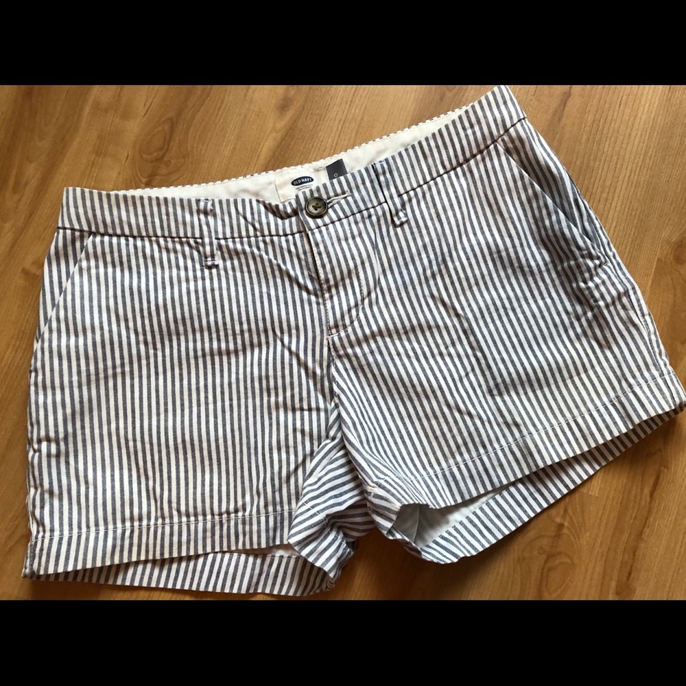 Old Navy striped shorts - Size 0